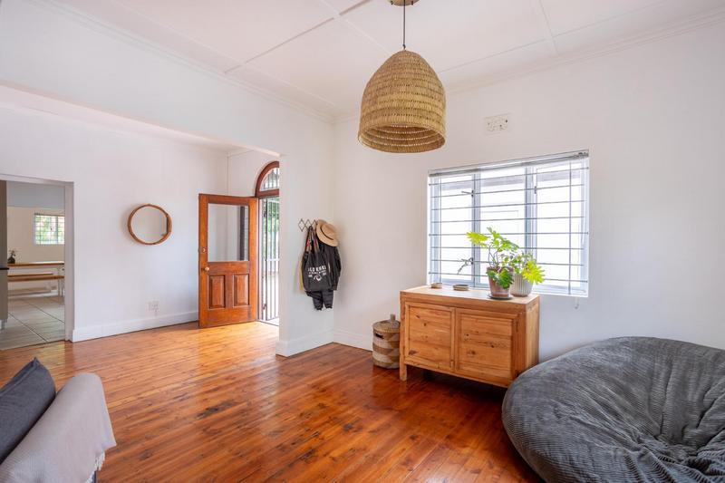 To Let 3 Bedroom Property for Rent in Pinelands Western Cape